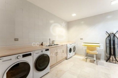 Villa for sale in Benahavis, Malaga, Spain 6 bedrooms, 983 sq.m. No. 157393 - photo 24