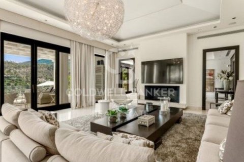 Villa for sale in Benahavis, Malaga, Spain 6 bedrooms, 983 sq.m. No. 157393 - photo 4