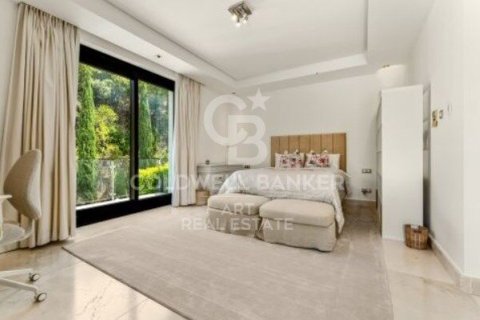 Villa for sale in Benahavis, Malaga, Spain 6 bedrooms, 983 sq.m. No. 157393 - photo 12