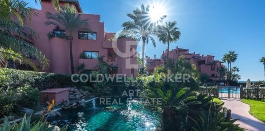 Kattohuoneisto Estepona, Malaga, Espanja 3 makuuhuonetta, 288 m2 No. 157389