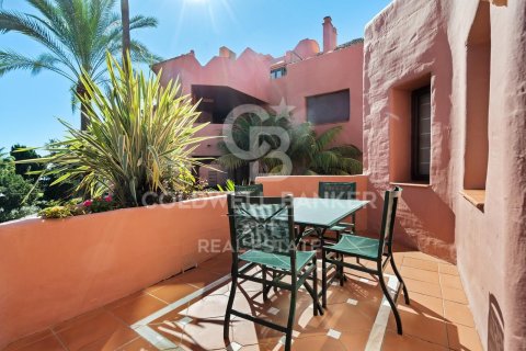Kattohuoneisto myytävänä Estepona, Malaga, Espanja, 3 makuuhuonetta, 288 m2 No. 157389 - kuva 7