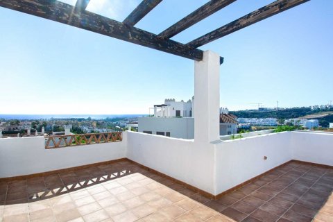 Продажа пентхауса Эстепона, Малага, Испания 2 спальни, 110м2 №108110 - фото 1