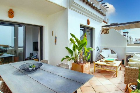 Wohnung zum Verkauf Estepona, Malaga, Spanien 2 Schlafzimmer, 117 m2 Nr. 108111 - Foto 13
