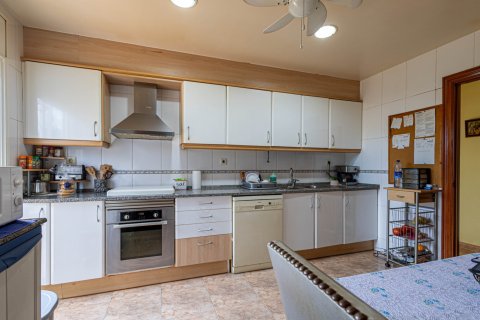 Appartamento in vendita a Pineda de Mar, Barcelona, Spagna 4 camere da letto, 143 mq. N° 180534 - foto 5