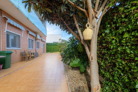 Appartamento in vendita a Pineda de Mar, Barcelona, Spagna 4 camere da letto, 143 mq. N° 180534 - foto 26
