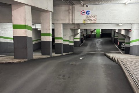 Garaż w Madrid, Hiszpania nr 185111 – zdjęcie 15