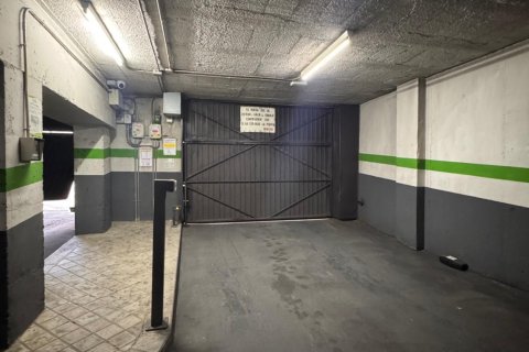 Garaż w Madrid, Hiszpania nr 185111 – zdjęcie 18