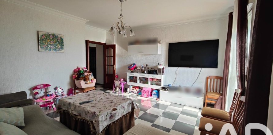 Apartment in Lepe, Huelva, Spain 3 bedrooms, 123 sq.m. No. 185112