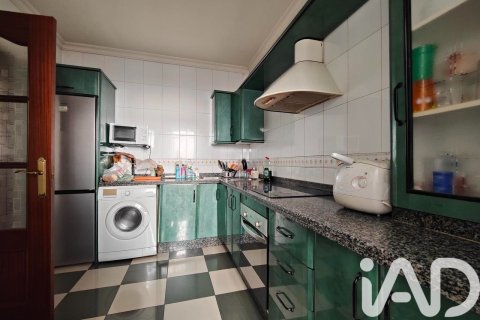 Apartment for sale in Lepe, Huelva, Spain 3 bedrooms, 123 sq.m. No. 185112 - photo 7