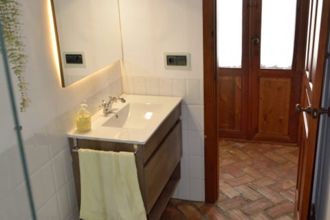 Penthouse for sale in Ecija, Seville, Spain 1 bedroom, 27 sq.m. No. 185109 - photo 5