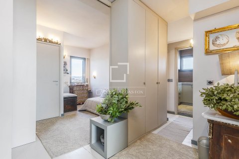 Kattohuoneisto myytävänä Barcelona, Espanja, 2 makuuhuonetta, 75 m2 No. 150270 - kuva 29