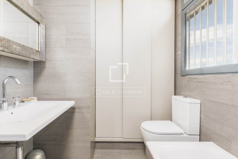 Penthouse à vendre à Barcelona, Espagne, 2 chambres, 75 m2 No. 150270 - photo 24