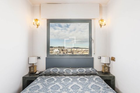 Penthouse à vendre à Barcelona, Espagne, 2 chambres, 75 m2 No. 150270 - photo 16