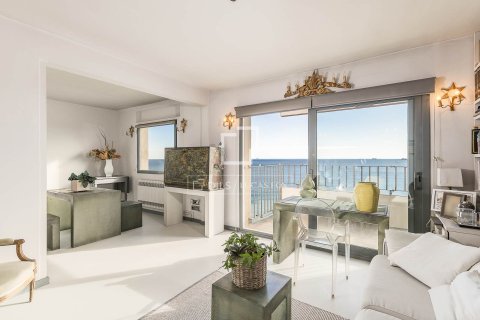 Ático en Barcelona, España 2 dormitorios, 75 m2 No. 150270