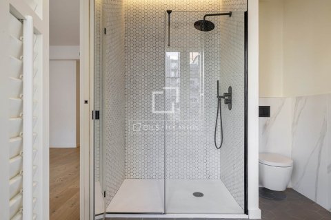 Apartamento en venta en Barcelona, España 3 dormitorios, 137 m2 No. 150271 - foto 22