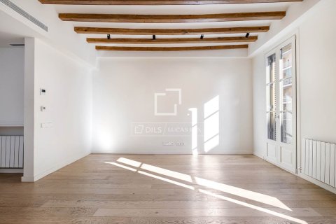 Apartamento en venta en Barcelona, España 3 dormitorios, 137 m2 No. 150271 - foto 5