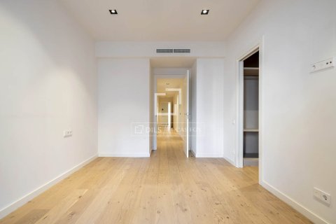 Apartamento en venta en Barcelona, España 3 dormitorios, 137 m2 No. 150271 - foto 24