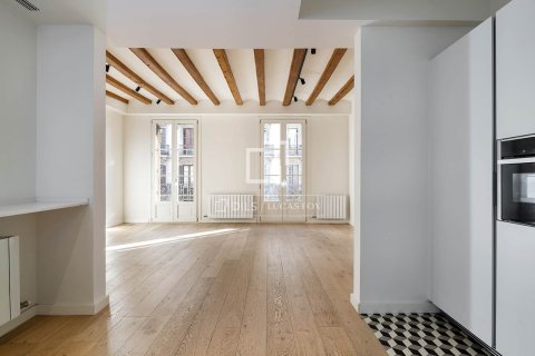 Apartamento en venta en Barcelona, España 3 dormitorios, 137 m2 No. 150271 - foto 9