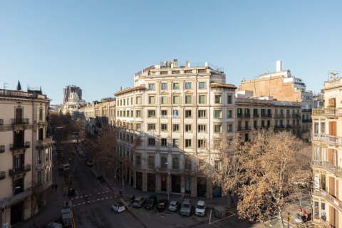 Dzīvoklis pārdošanā Barcelona, Spānijā 6 istabas, 179 m2 Nr. 150267 - attēls 25