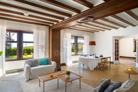 Сasa en venta en Cabrils, Barcelona, España 10 dormitorios, 476 m2 No. 150268 - foto 5