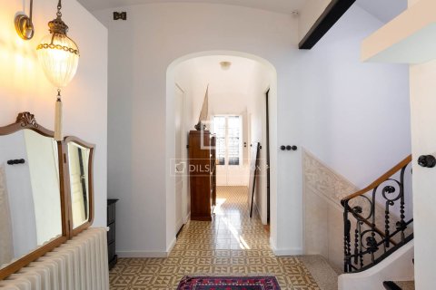 Villa for sale in Argentona, Barcelona, Spain 5 bedrooms, 237 sq.m. No. 150269 - photo 16