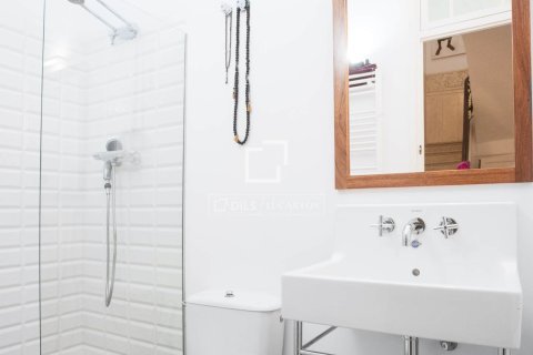 Villa for sale in Argentona, Barcelona, Spain 5 bedrooms, 237 sq.m. No. 150269 - photo 15