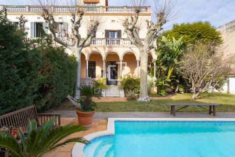 Villa in Argentona, Barcelona, Spain 5 bedrooms, 237 sq.m. No. 150269