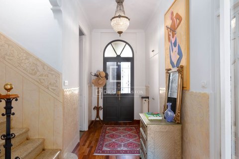 Villa for sale in Argentona, Barcelona, Spain 5 bedrooms, 237 sq.m. No. 150269 - photo 7