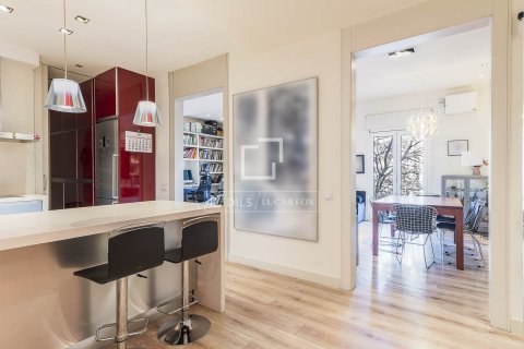 Apartamento en venta en Barcelona, España 3 dormitorios, 110 m2 No. 150265 - foto 15