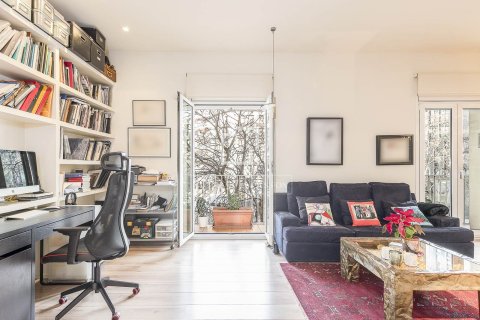 Apartamento en venta en Barcelona, España 3 dormitorios, 110 m2 No. 150265 - foto 6