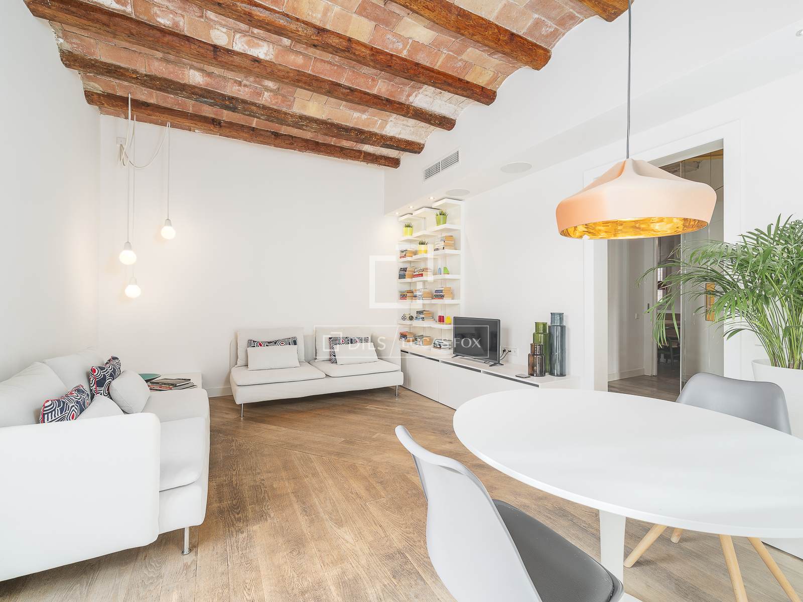 Apartament w Barcelona, Hiszpania 2 sypialnie, 80 mkw. nr 150266