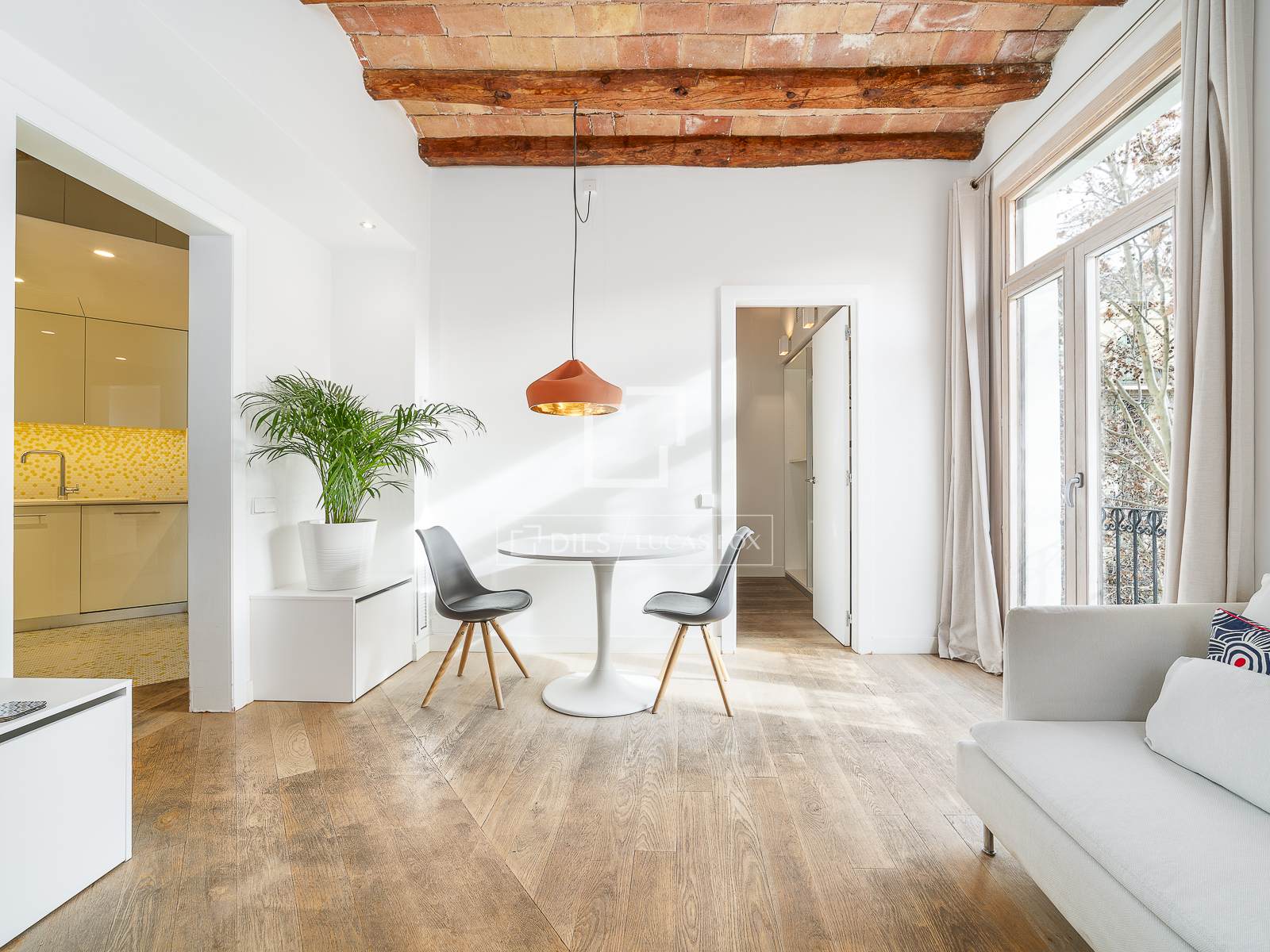Apartament w Barcelona, Hiszpania 2 sypialnie, 80 mkw. nr 150266