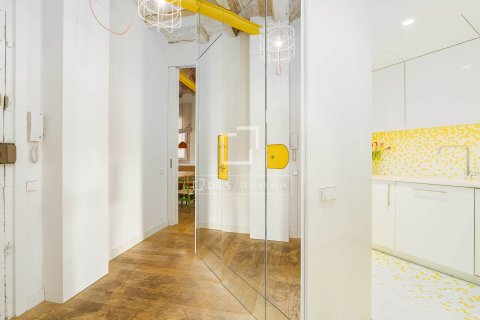 Wohnung zum Verkauf in Barcelona, Spanien 2 Schlafzimmer, 75 m2 Nr. 150266 - Foto 14