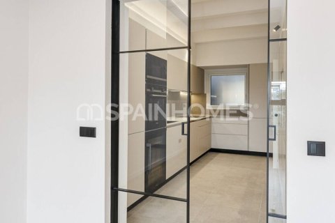 Appartamento in vendita a Barcelona, Spagna 3 camere da letto, 140 mq. N° 140537 - foto 6