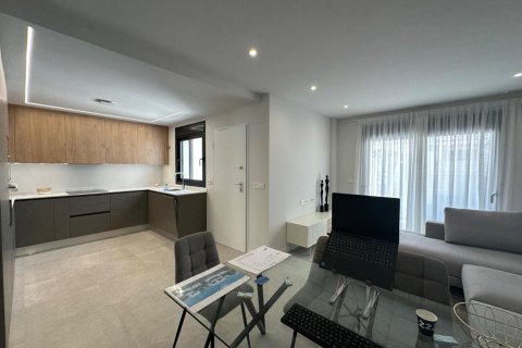 Bungalow for sale Pilar de la Horadada, Alicante, Spain 2 bedrooms, 123 sq.m. No. 109094 - photo 6