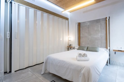 Apartment for sale Sevilla, Seville, Spain 1 bedroom, 54 sq.m. No. 107103 - photo 18