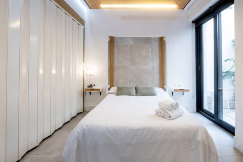 Apartment for sale Sevilla, Seville, Spain 1 bedroom, 54 sq.m. No. 107103 - photo 16