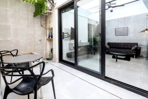 Apartment for sale Sevilla, Seville, Spain 1 bedroom, 54 sq.m. No. 107103 - photo 11
