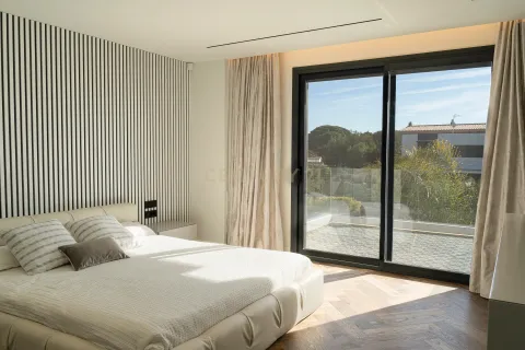 House for sale in Sant Andreu de Llavaneres, Barcelona, Spain 4 bedrooms, 487 sq.m. No. 167022 - photo 3