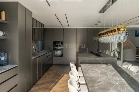 House for sale in Sant Andreu de Llavaneres, Barcelona, Spain 4 bedrooms, 487 sq.m. No. 167022 - photo 12