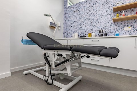 Gewerbeimmobilien zum Verkauf in Terrassa, Barcelona, Spanien 4 Schlafzimmer, 106 m2 Nr. 167026 - Foto 25