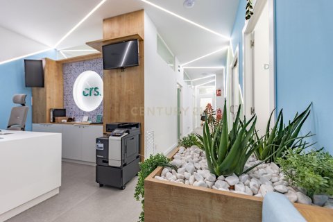 Gewerbeimmobilien zum Verkauf in Terrassa, Barcelona, Spanien 4 Schlafzimmer, 106 m2 Nr. 167026 - Foto 3