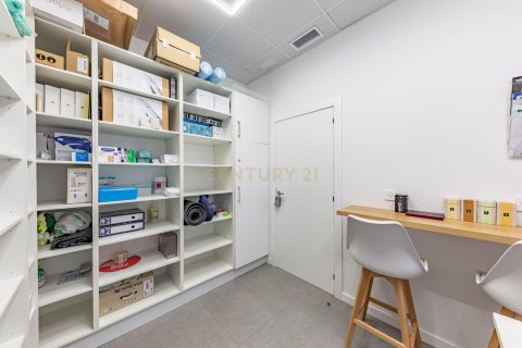 Gewerbeimmobilien zum Verkauf in Terrassa, Barcelona, Spanien 4 Schlafzimmer, 106 m2 Nr. 167026 - Foto 15