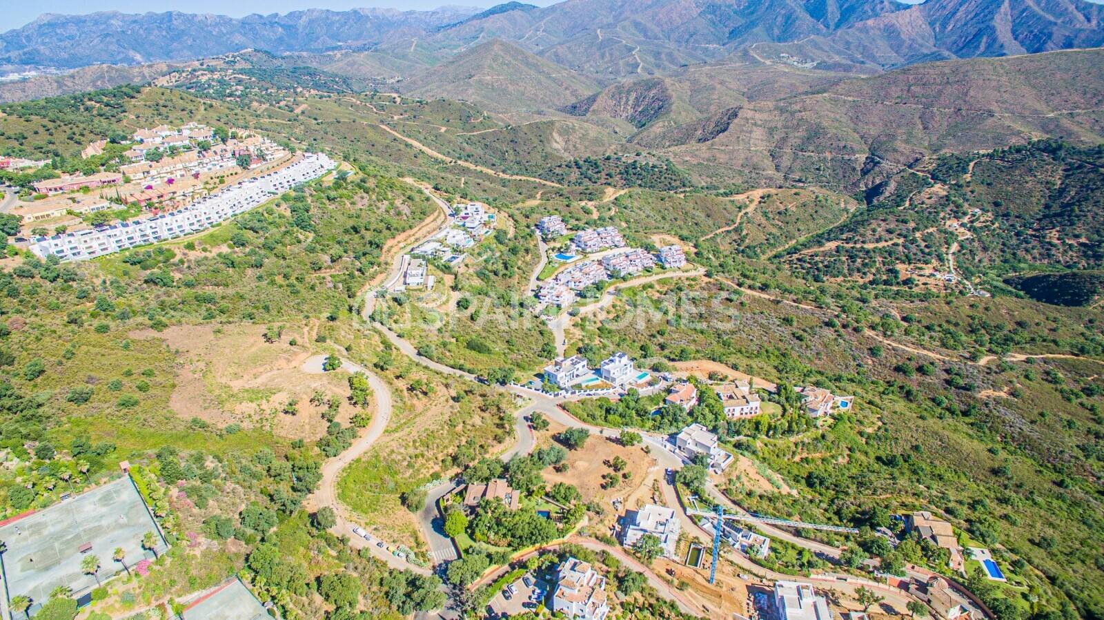 Terreno a Ojen, Malaga, Spagna 15399 mq. N° 49403