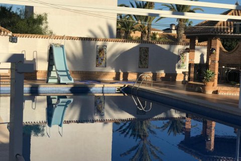 Villa for sale Alicante, Spain 6 bedrooms, 545 sq.m. No. 138509 - photo 5