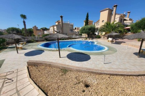Villa en venta Alicante, España 3 dormitorios, 90 m2 No. 138508 - foto 2