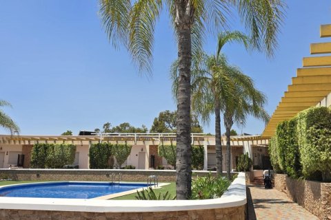 Casa adosada en venta Mil Palmeras, Alicante, España 2 dormitorios, 54 m2 No. 138504 - foto 1