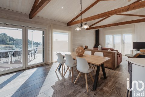 Продажа дома в Пинеда-де-Мар, Барселона, Испания 4 спальни, 268м2 №153811 - фото 15