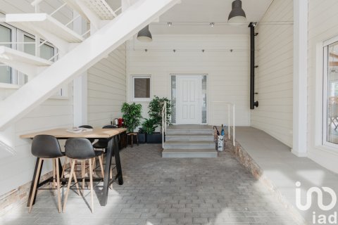 Продажа дома в Пинеда-де-Мар, Барселона, Испания 4 спальни, 268м2 №153811 - фото 26