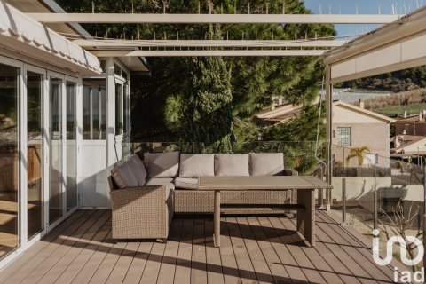 Продажа дома в Пинеда-де-Мар, Барселона, Испания 4 спальни, 268м2 №153811 - фото 5